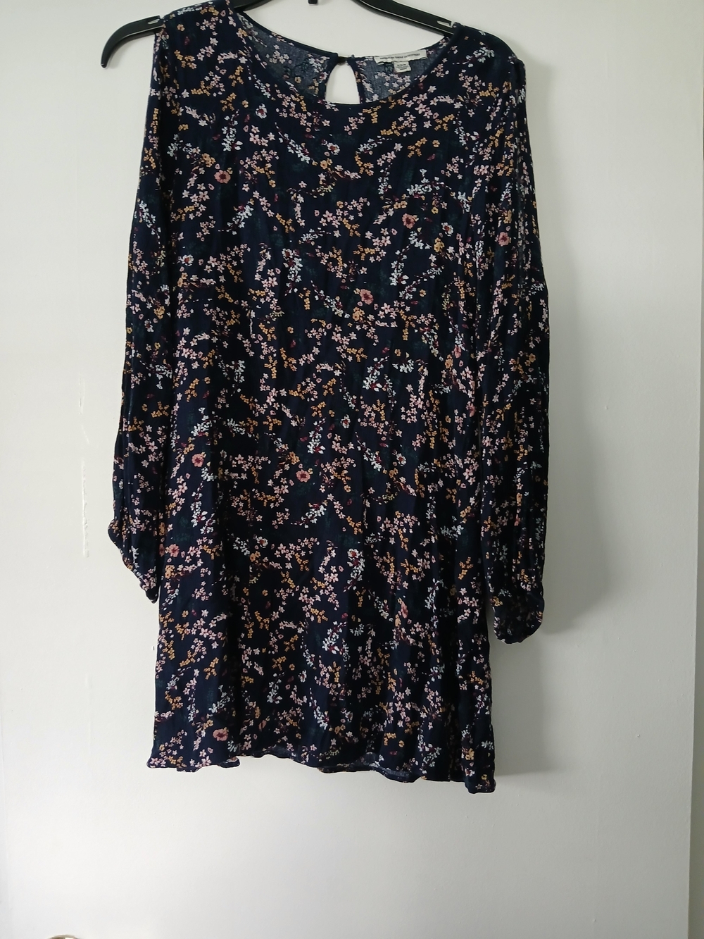 American Eagle Outfitters Navy Floral Long-Sleeve Shift Dress